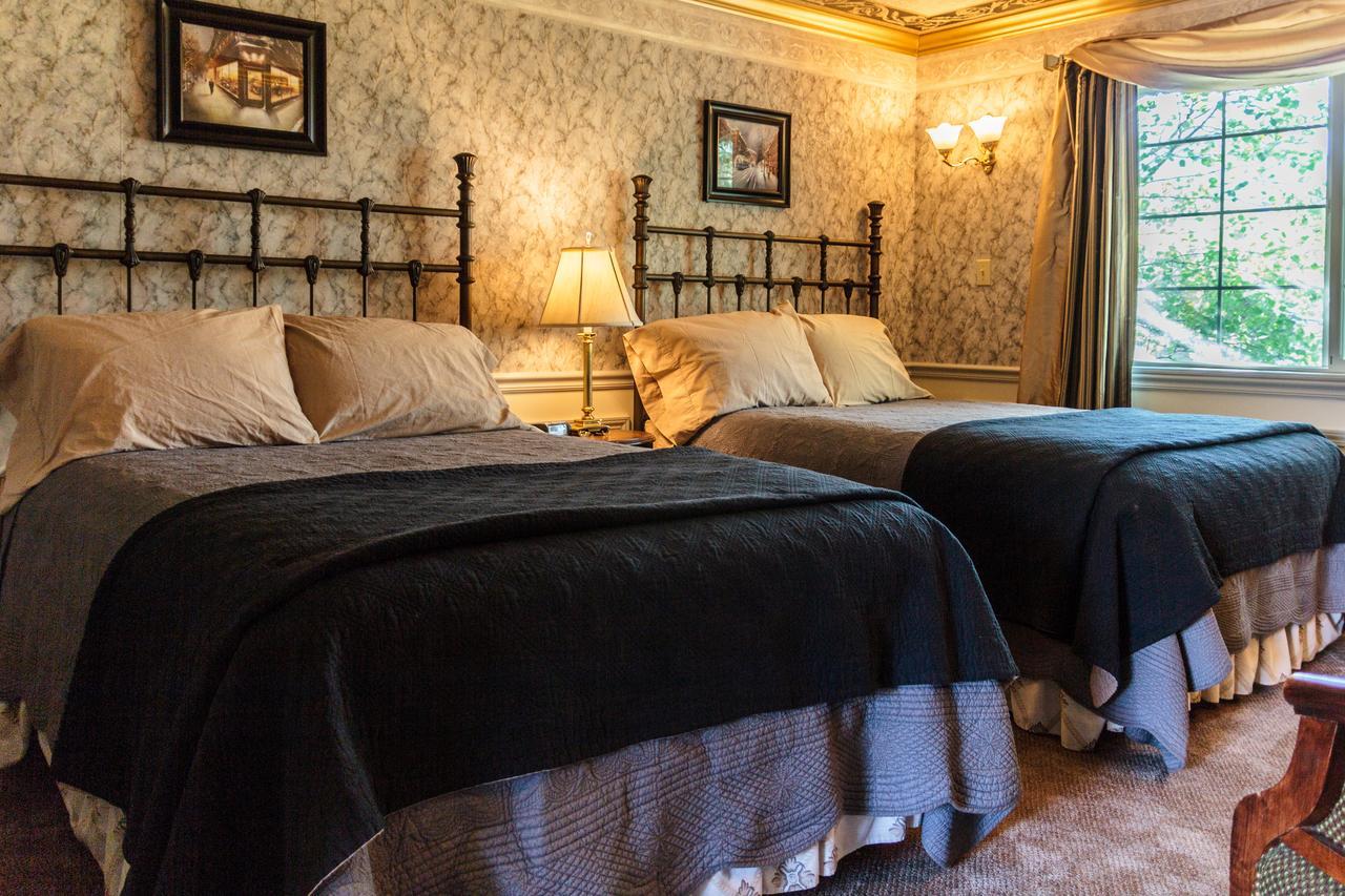 Frisco Lodge *